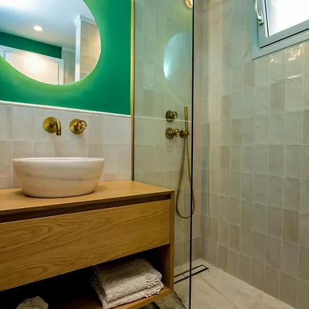 Oasis Luxury Place Ηράκλειο Κρήτης