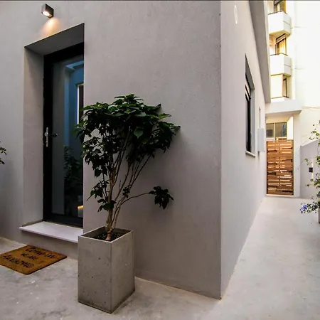 Oasis Luxury Place Διαμέρισμα *